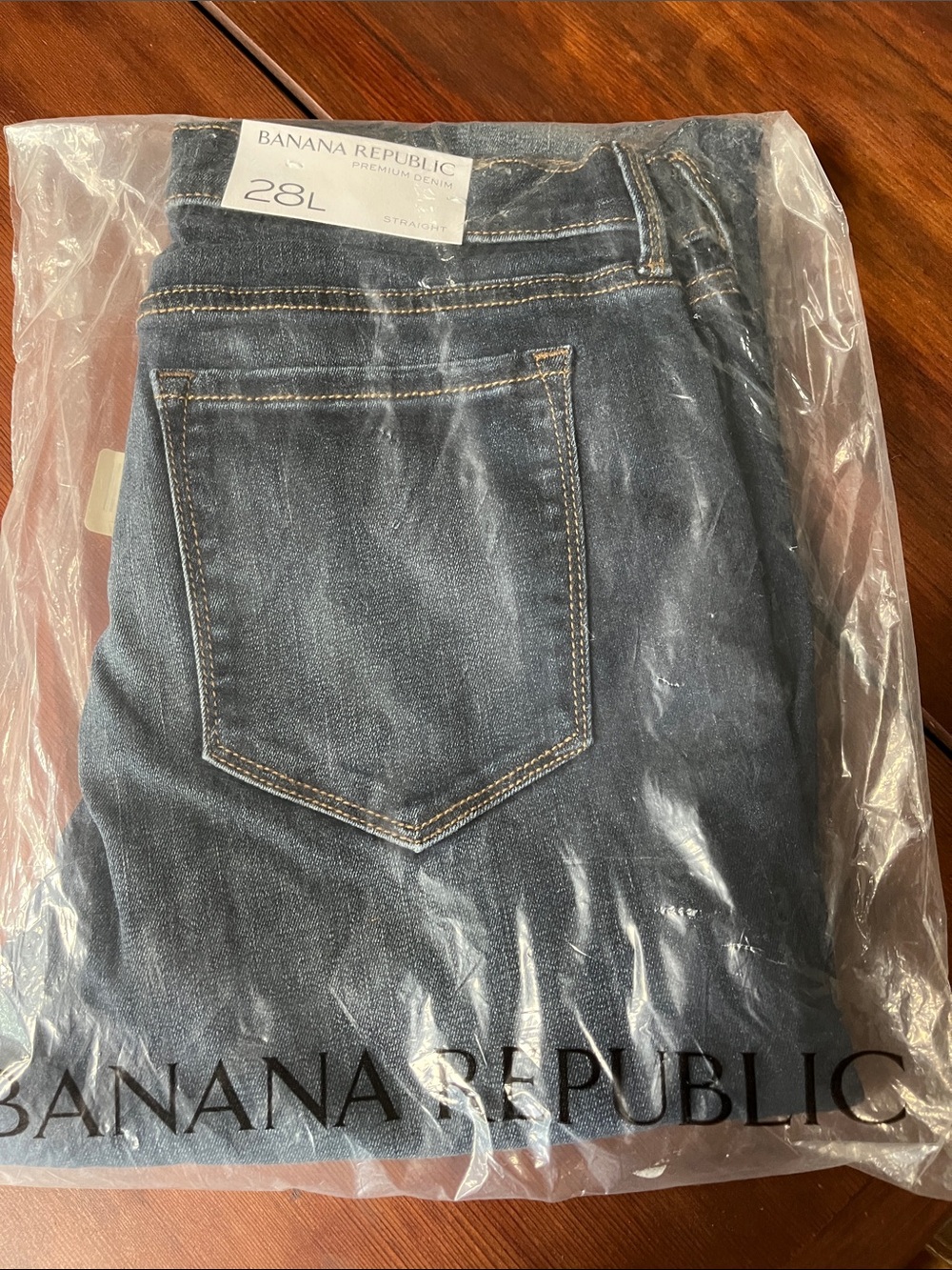 Banana Republic jeans straight leg 28L